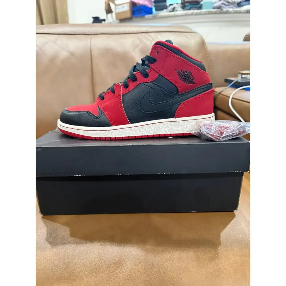 Air Jordan 1 Mid GS Youth 6Y Gym Red Black 554725-005 Worn Once